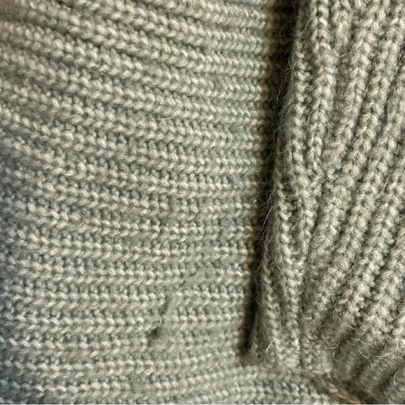 Max Studio Sweater - Picture 5 of 7